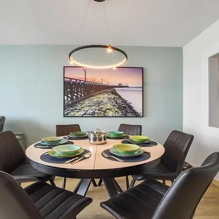 Apartment Modern 2-bedroom Flat With Sea Views Blankenberge